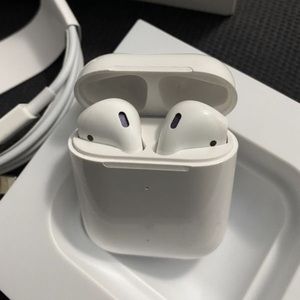 Apple airpods